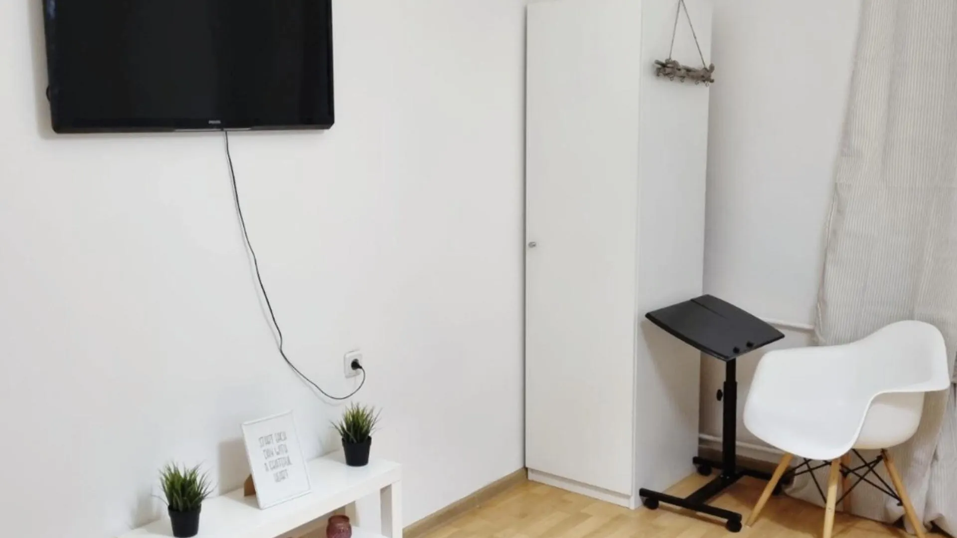 Apartment For Four Next To Blvd Vitosha Sofia Bulgaria